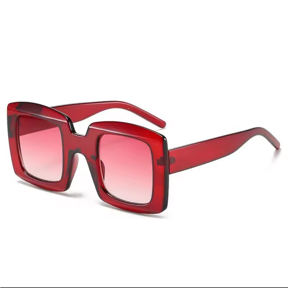 **NEVER WORN** Luxury Big Square Sunglasses Women Brand